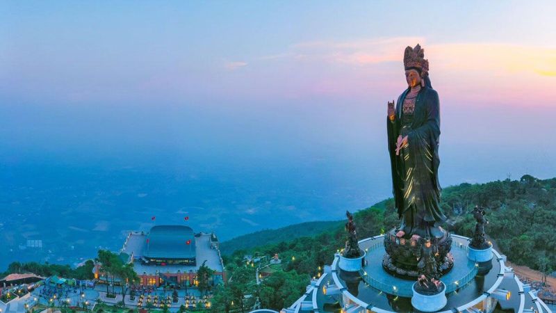 Cắm trại tại Núi Bà Đen Tây Ninh