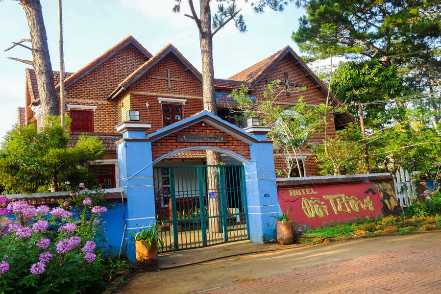 Đồi Thông Hotel